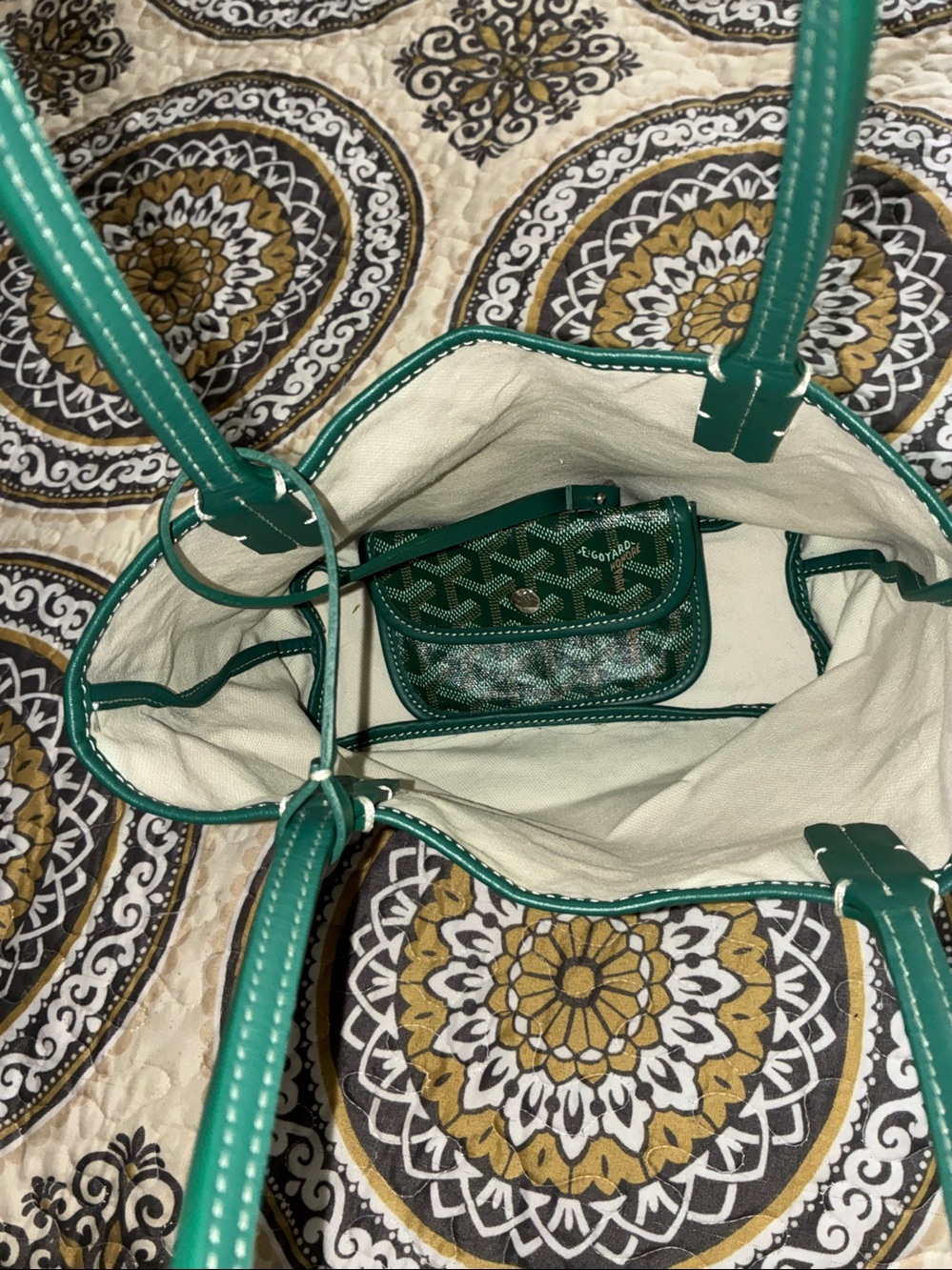 Green Patterned Tote Bag with Pouch - Women Bags plus mini - Picture 13 of 16